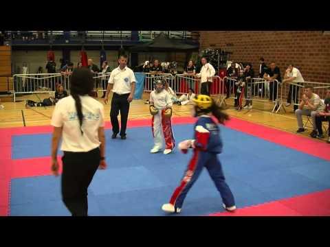 Ellie Doyle V Anastiasia Leonie Hoffman Flanders Cup 2015