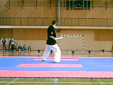 WAKO Musical Forms -hard Style With Weapons-sai Form