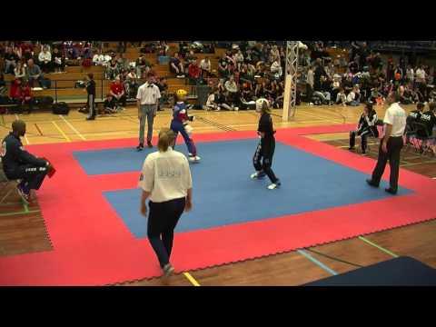 Carmen Jones V Gitte Van Roeyen Flanders Cup 2015