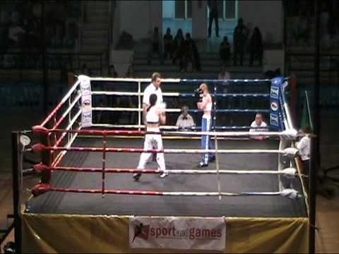 Titolo Mondiale Full Contact WAKO Pro 2007: Valeria Calabrese Vs.  Lynne Mc Every. 3° E 4° Round